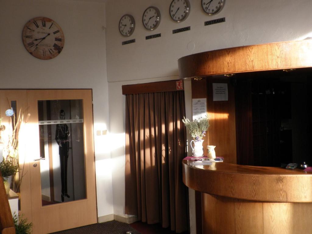 Hotel Isora اوسترافا المظهر الخارجي الصورة