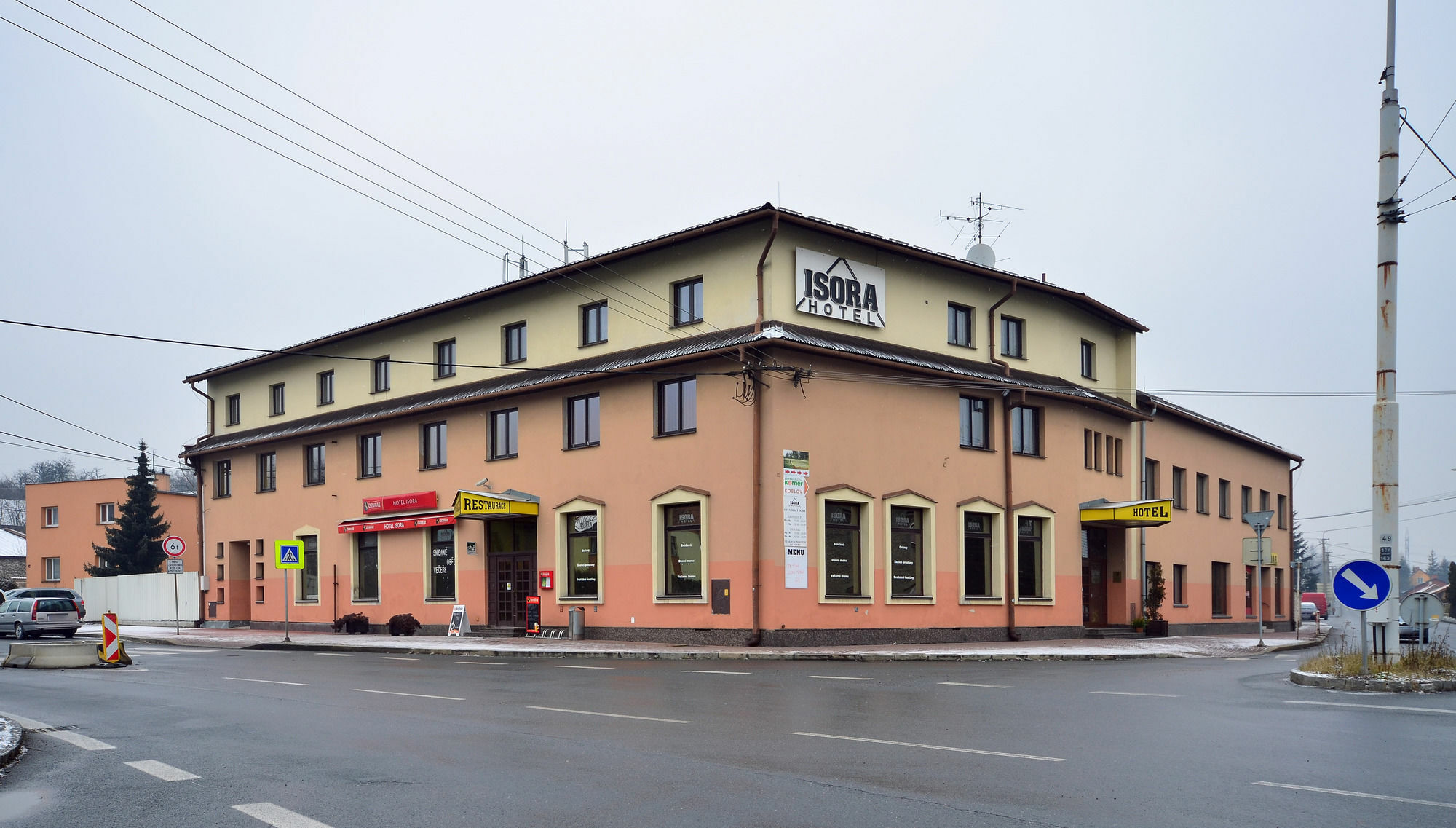 Hotel Isora اوسترافا المظهر الخارجي الصورة
